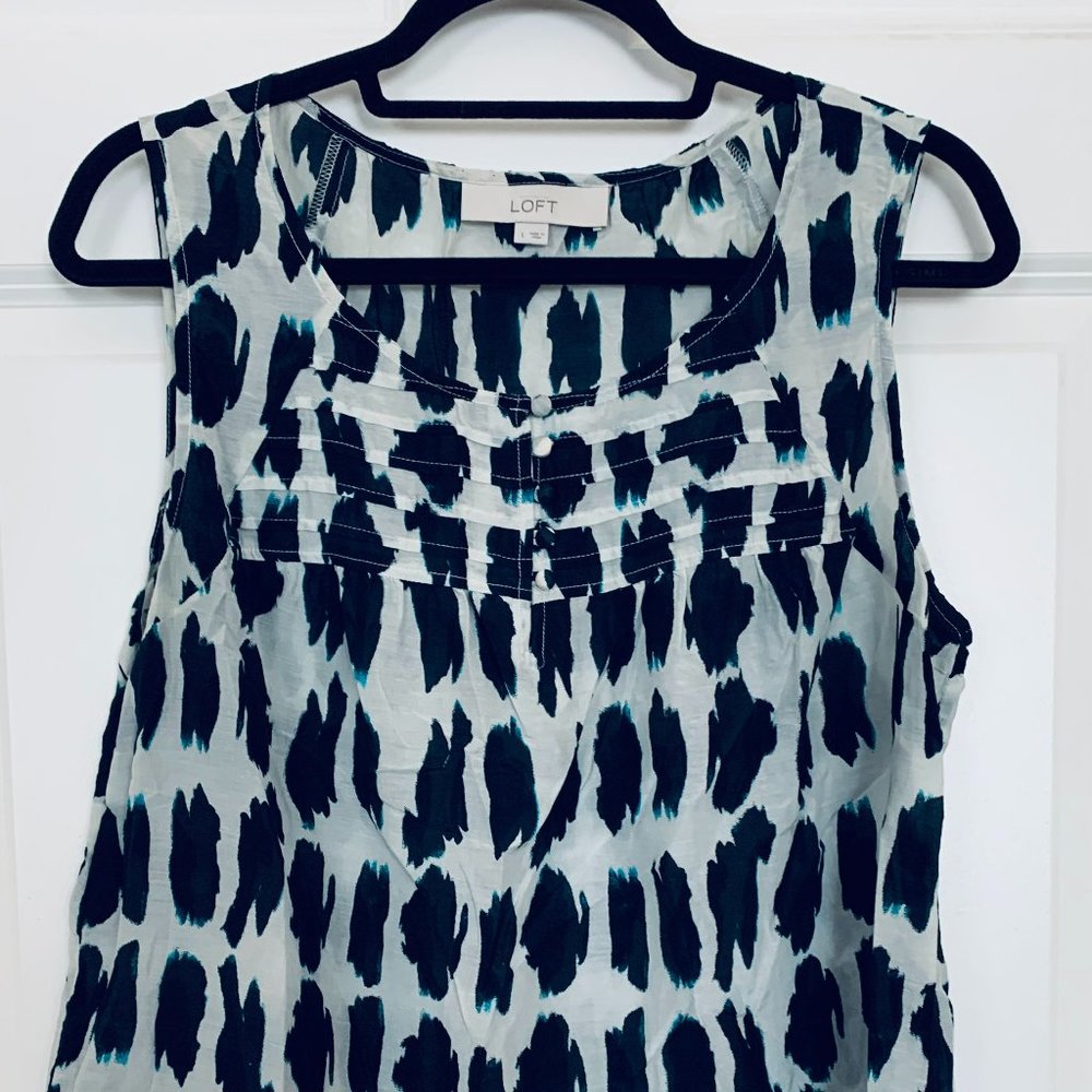 Loft Blue Patterned Sleeveless Blouse